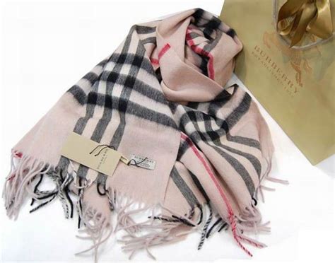 écharpe style burberry femme|foulard burberry femme.